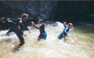  Moment of family joy with Aventure 34 